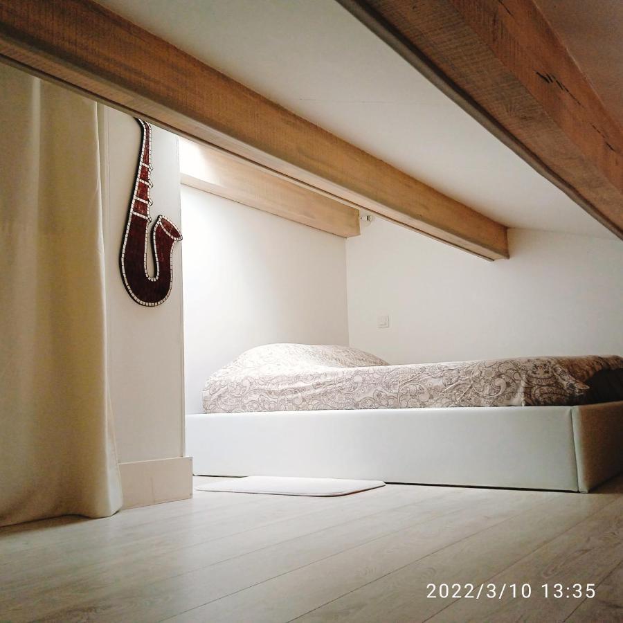 サント・マキシムAzzura, Duplex Lumineux Acces Direct A La Plageアパートメント エクステリア 写真